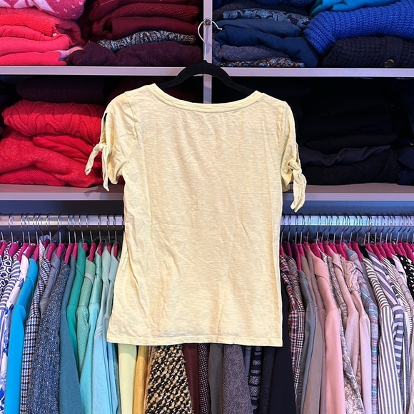 Talbots yellow “summer time” short sleeve scoop neck top size XS​ - Picture 3 of 3